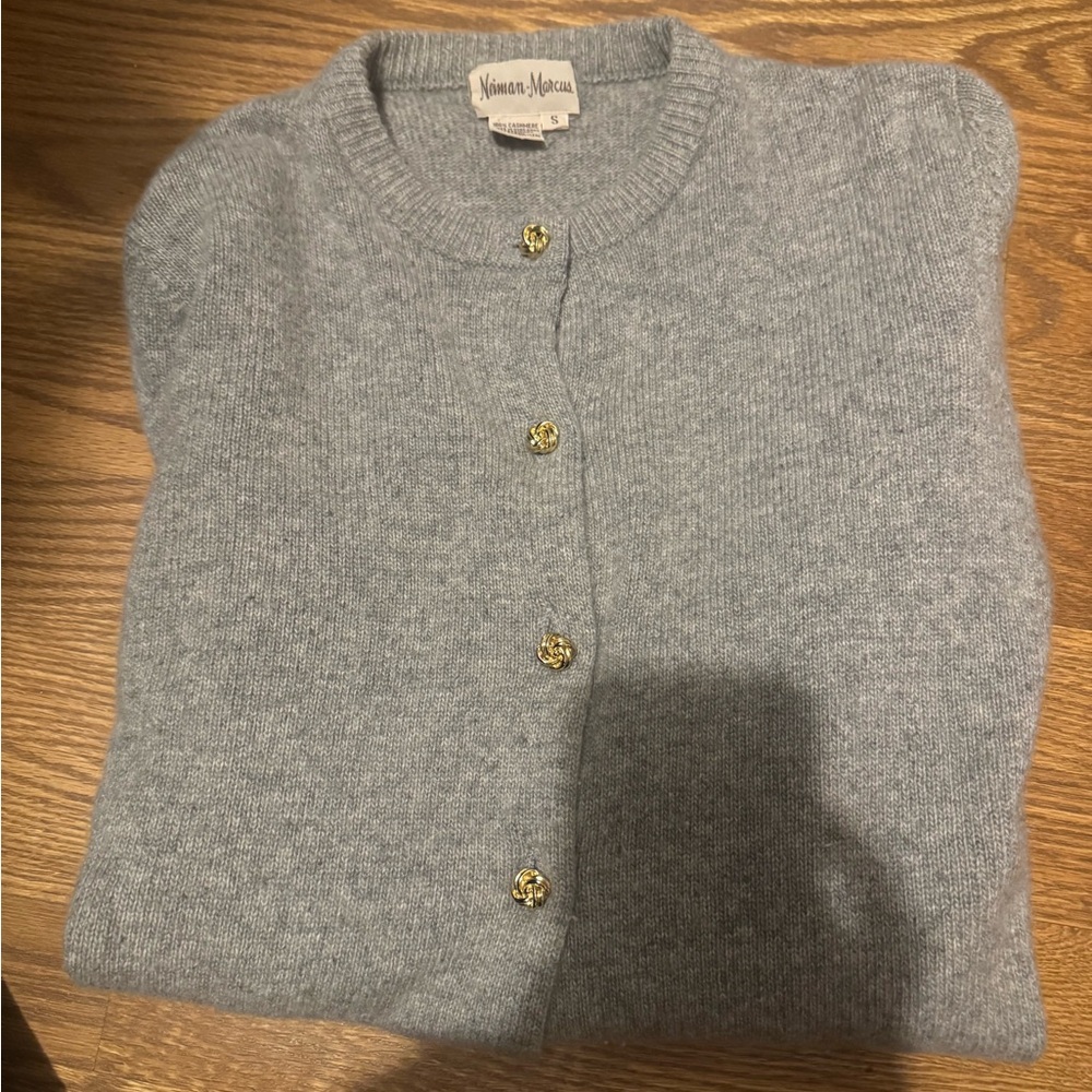 Vintage Neiman Marcus Light Gray Cardigan